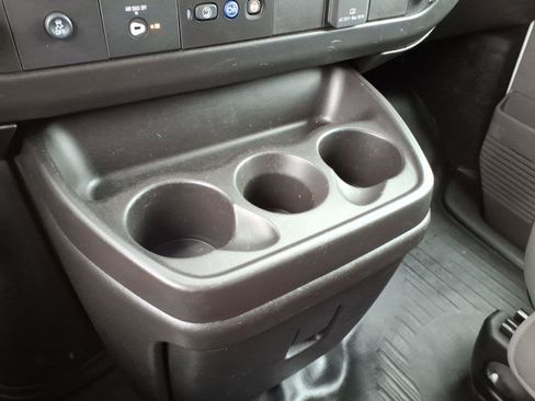 Used 2024 Chevrolet Express 2500 2500 w/ Driver Convenience Package image 18