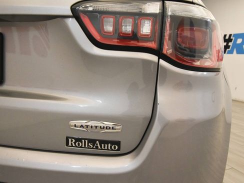Used 2019 Jeep Compass Latitude w/ Popular Equipment Group AWD/4WD image 33