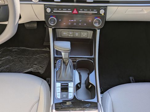New 2026 Hyundai Tucson SEL FWD image 22