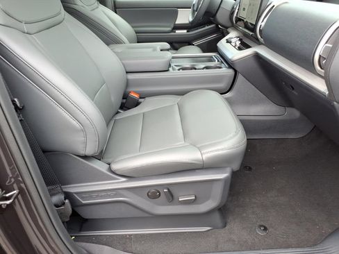 New 2026 Ford Expedition Max Active AWD/4WD image 8