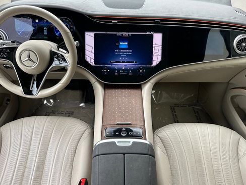 Certified 2023 Mercedes-Benz EQS 580 4MATIC SUV image 15