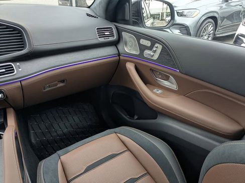 New 2026 Mercedes-Benz GLE 63 AMG S image 18