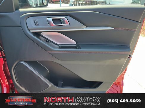 Used 2026 Ford Explorer ST w/ Sun And Sound Package AWD/4WD image 31