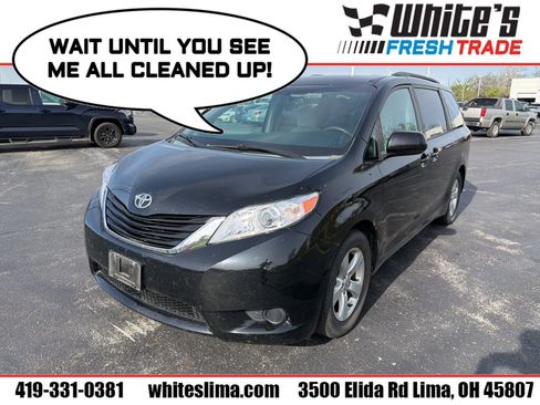 Used 2015 Toyota Sienna LE FWD image 1