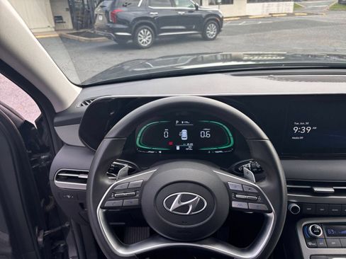 Used 2025 Hyundai Palisade SEL FWD image 32