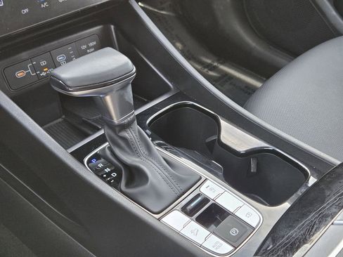 Used 2025 Hyundai Tucson SEL FWD image 9