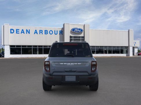 New 2025 Ford Bronco Sport Outer Banks image 5