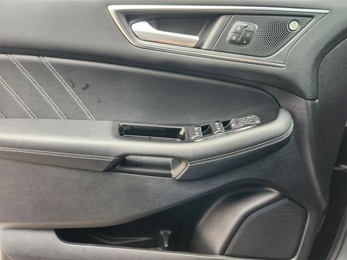 Used 2019 Ford Edge ST w/ Equipment Group 401A image 23