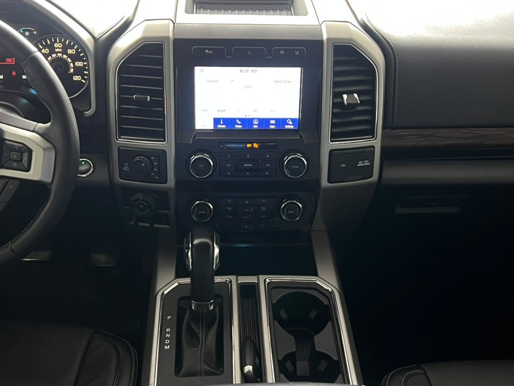 Used 2020 Ford F150 Lariat w/ Max Trailer Tow Package AWD/4WD image 16