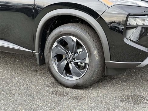 New 2026 Nissan Rogue SV image 7