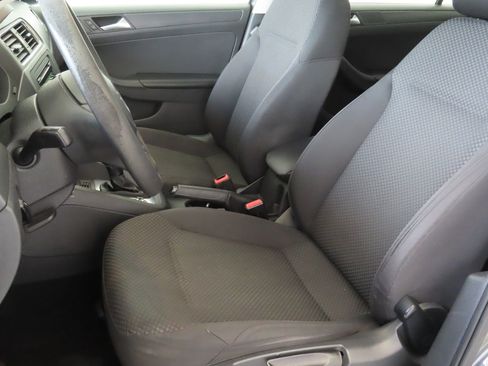 Used 2014 Volkswagen Jetta S FWD image 11