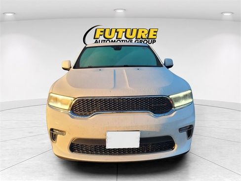 Used 2022 Dodge Durango SXT w/ Trailer Tow Group IV image 2