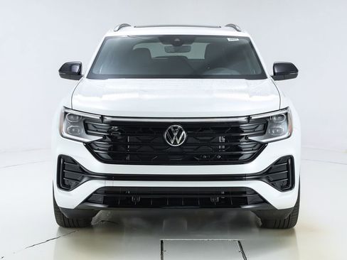 New 2026 Volkswagen Atlas Cross Sport SEL R-Line image 16