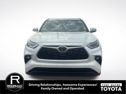 Used 2022 Toyota Highlander XLE