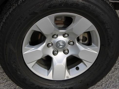 Used 2021 RAM 1500 Big Horn image 15