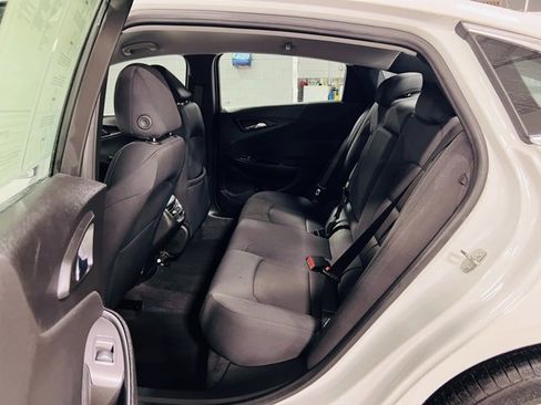 Used 2023 Chevrolet Malibu LT image 25