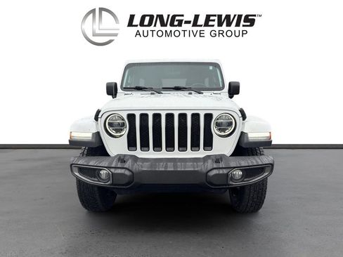 Used 2020 Jeep Wrangler Unlimited Sahara image 11