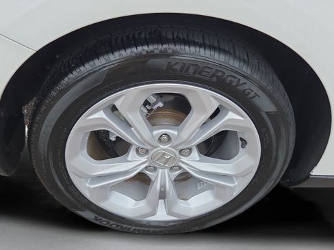 Used 2024 Honda Accord LX image 33