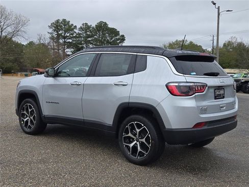 New 2026 Jeep Compass Limited AWD/4WD image 22