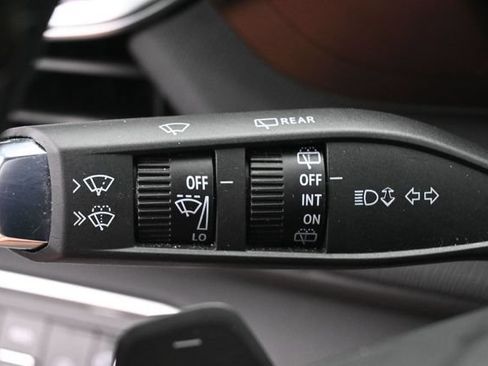 Used 2026 Buick Enclave Sport Touring AWD/4WD image 22