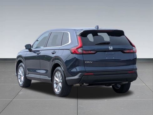 Used 2024 Honda CR-V EX image 3