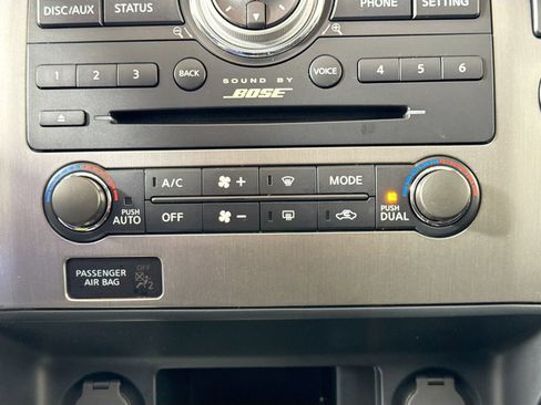 Used 2014 Nissan Armada Platinum image 17