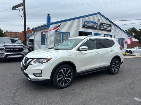 Used 2020 Nissan Rogue SL AWD/4WD image 2
