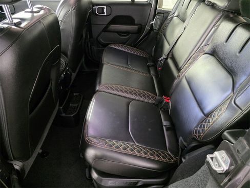 Certified 2021 Jeep Wrangler Unlimited Sahara image 13