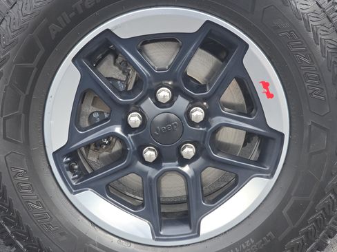 Used 2019 Jeep Wrangler Unlimited Rubicon AWD/4WD image 15