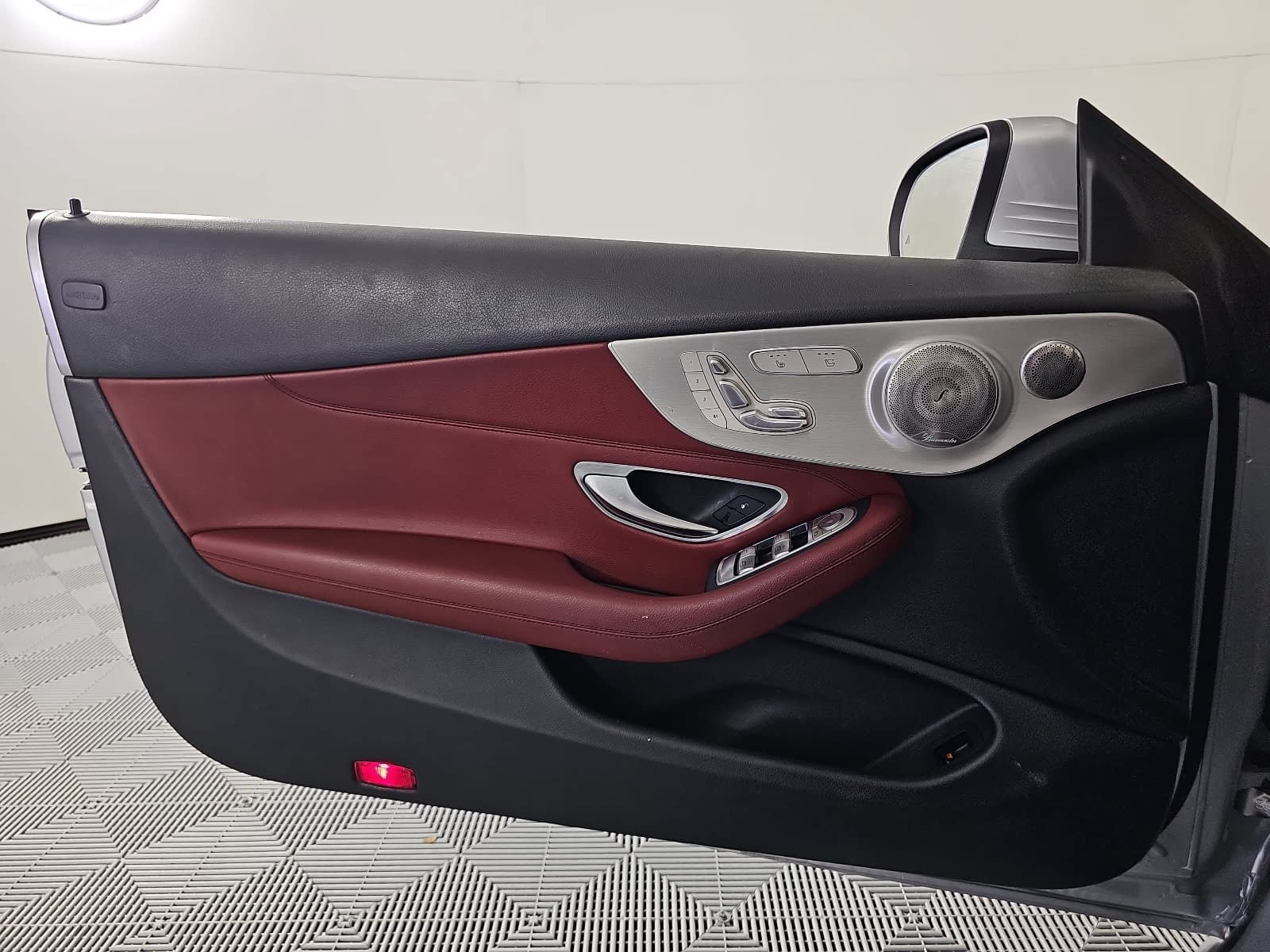 Used 2017 Mercedes-Benz C 300 4MATIC Cabriolet image 23