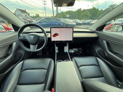Used 2018 Tesla Model 3 Long Range RWD image 14