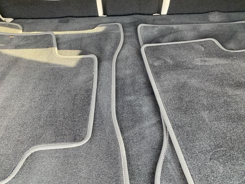 Used 2022 Mercedes-Benz GLB 250 4MATIC image 19