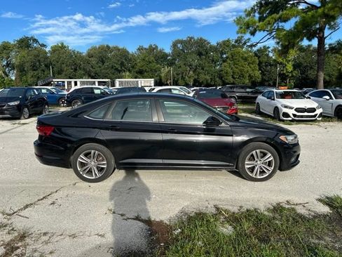 Used 2020 Volkswagen Jetta R-Line w/ R-Line Cold Weather Package FWD image 18