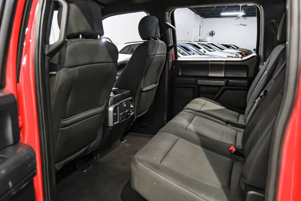 Used 2019 Ford F150 XLT w/ Equipment Group 302A Luxury AWD/4WD image 39