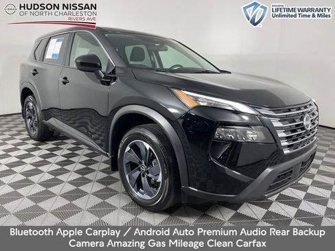 Used 2025 Nissan Rogue SV FWD image 1