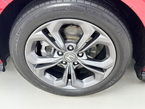 Certified 2023 Honda Accord EX image 40