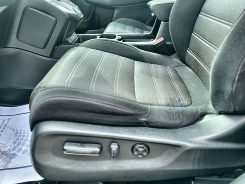 Used 2020 Honda CR-V EX image 16