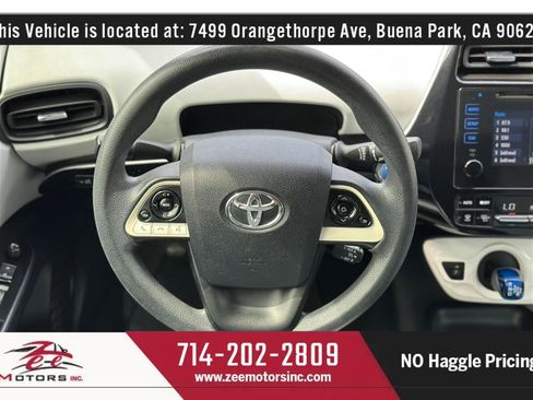 Used 2016 Toyota Prius Two FWD image 19