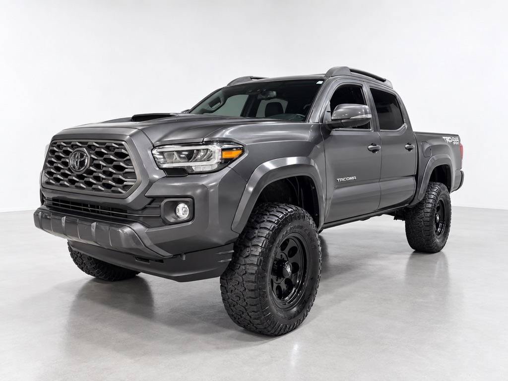 Used 2021 Toyota Tacoma TRD Sport w/ Technology Package AWD/4WD image 8