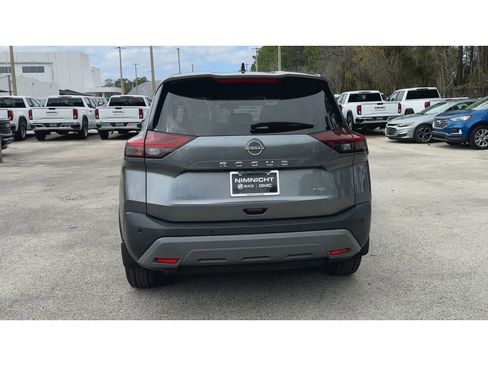 Used 2023 Nissan Rogue S image 7