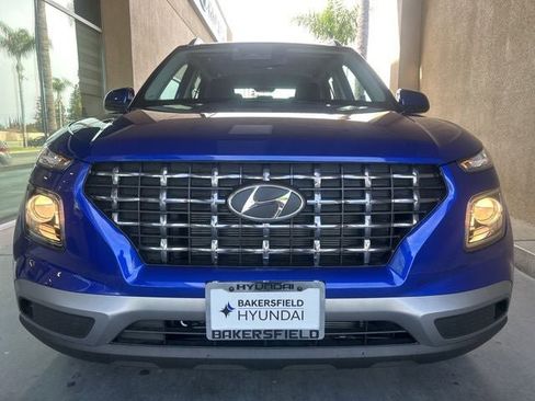 New 2026 Hyundai Venue SEL FWD image 37
