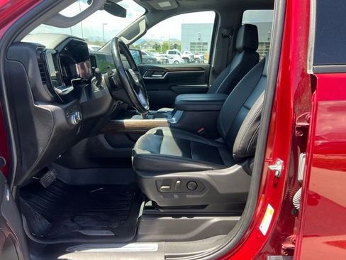 Used 2024 GMC Sierra 1500 Elevation w/ Elevation Premium Package AWD/4WD image 16