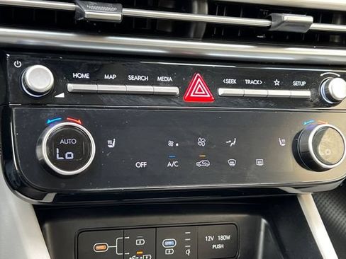 Certified 2025 Hyundai Tucson SEL FWD image 25