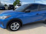 Used 2021 Nissan Kicks S image 6