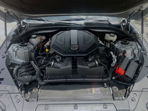 Used 2025 Cadillac CT5 V RWD image 31