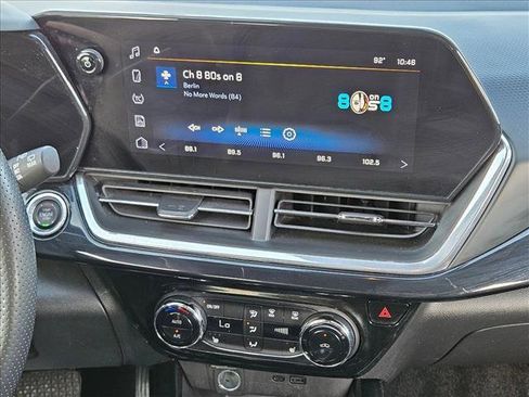 Certified 2024 Chevrolet Trax RS w/ Driver Confidence Package image 13