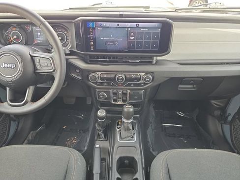 Used 2024 Jeep Wrangler Unlimited Sport AWD/4WD image 11