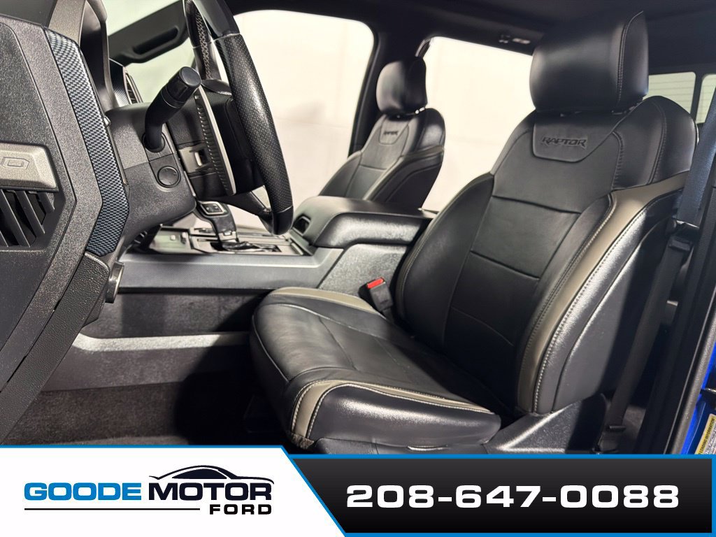 Used 2017 Ford F150 Raptor w/ Equipment Group 802A Luxury AWD/4WD image 11