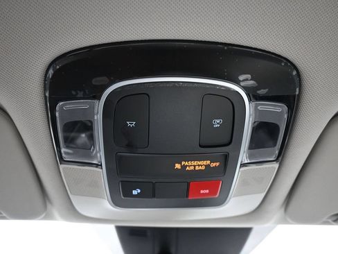 Certified 2025 Hyundai Tucson SE AWD/4WD image 17