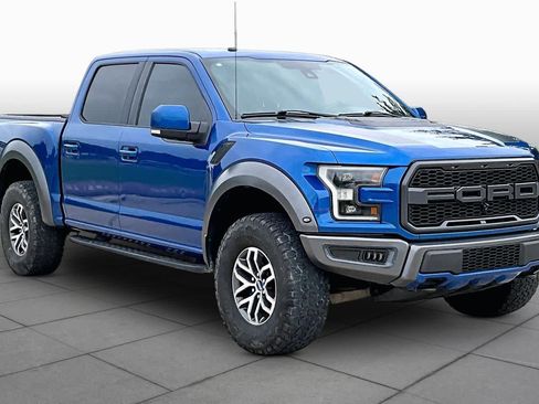 Used 2017 Ford F150 Raptor w/ Equipment Group 802A Luxury AWD/4WD image 4